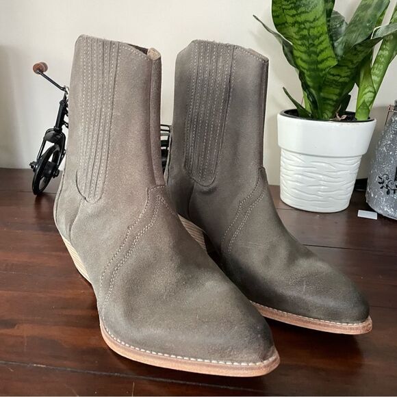FREE PEOPLE New Frontier Chelsea Leather Boots Washed Taupe Pointed Toe 7.5 NEW! - Picture 2 of 9